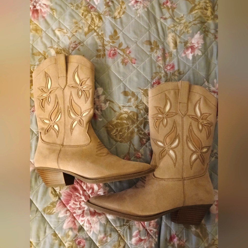 JustFab Josie Western Boots